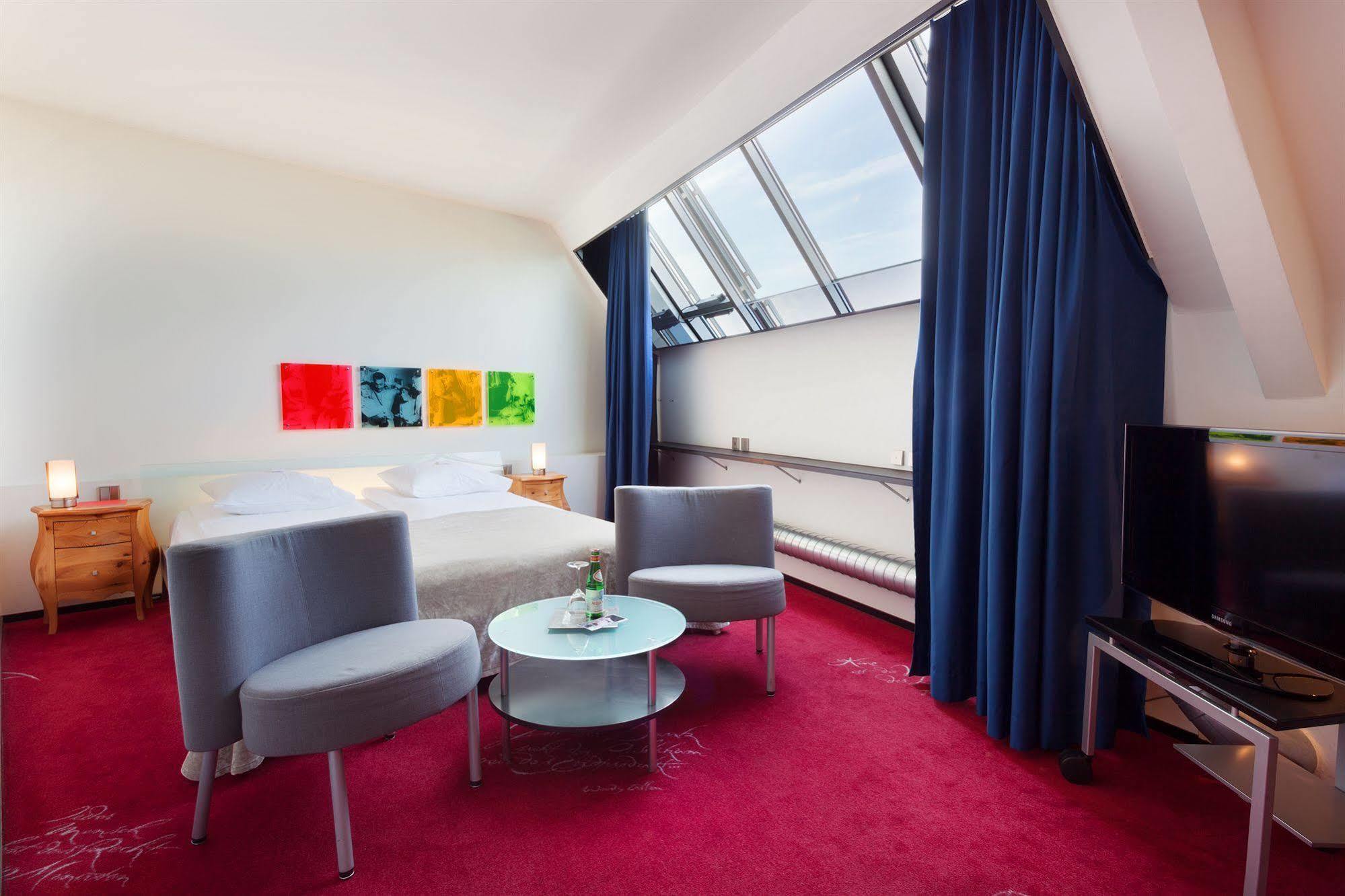 Hotell Swiss Chocolate By Fassbind