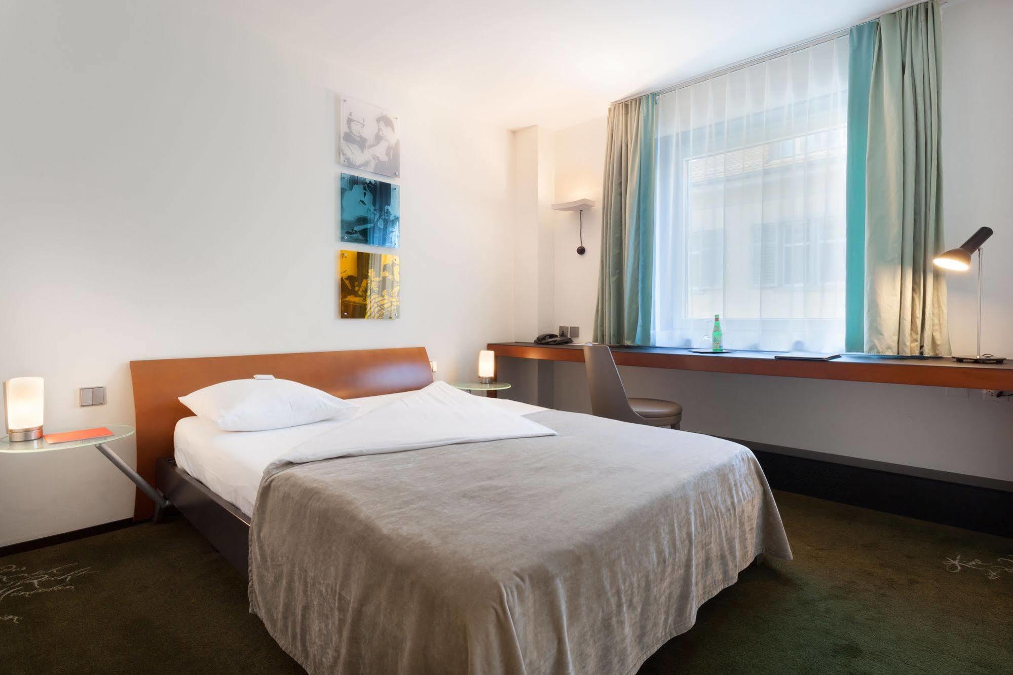 Hotell Swiss Chocolate By Fassbind Zürich